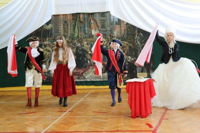 b_1024_768_0_00_images_2023_2024_WYDARZENIA_3maja_439216242_899744815286801_8856794574415788931_n